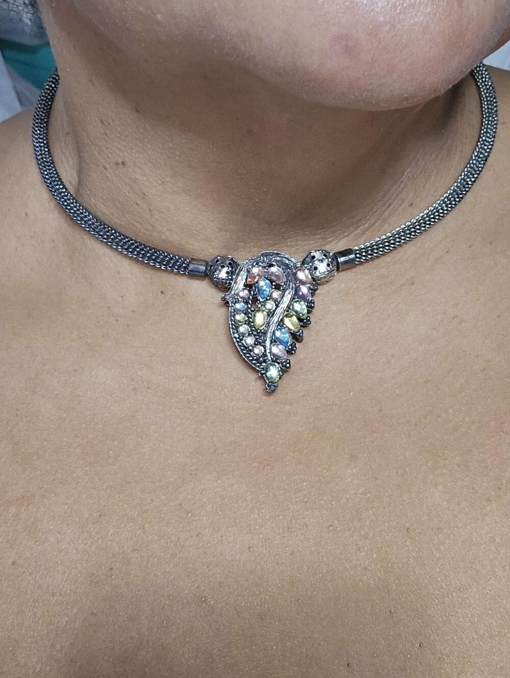 N/A choker tarnished